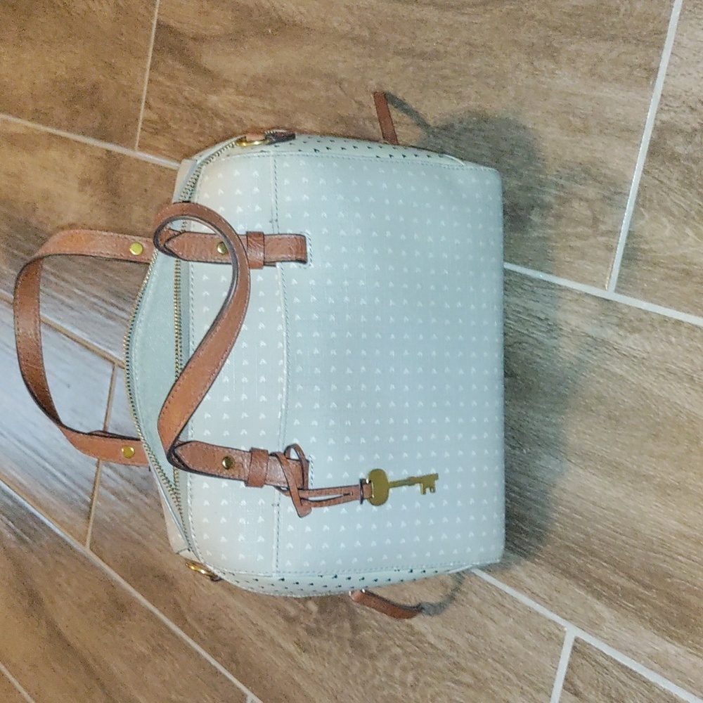 Fossil purse--gently used --as shown